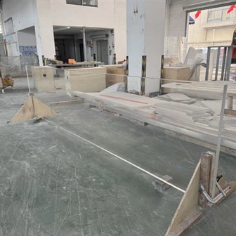 Acwaria acrylig masnachol